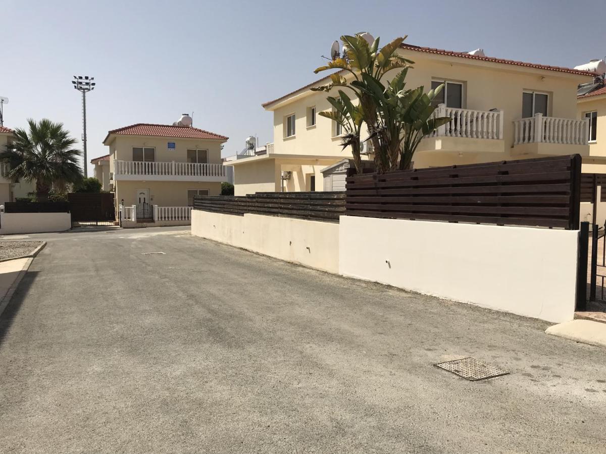 Villa Nissi Beach 28 Agia Napa Buitenkant foto